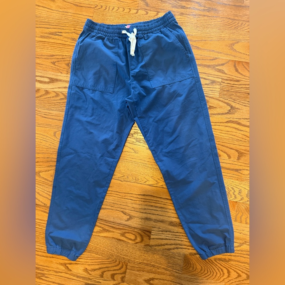 Vineyard Vines Blue Performance Joggers with Trademark Whale Logo
